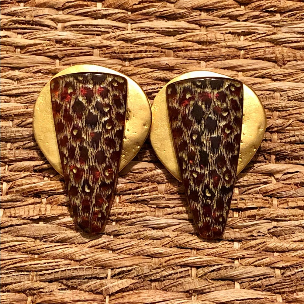 Vintage Animal Print Safari Brown Antique Gold Toned ClipOn Earrings